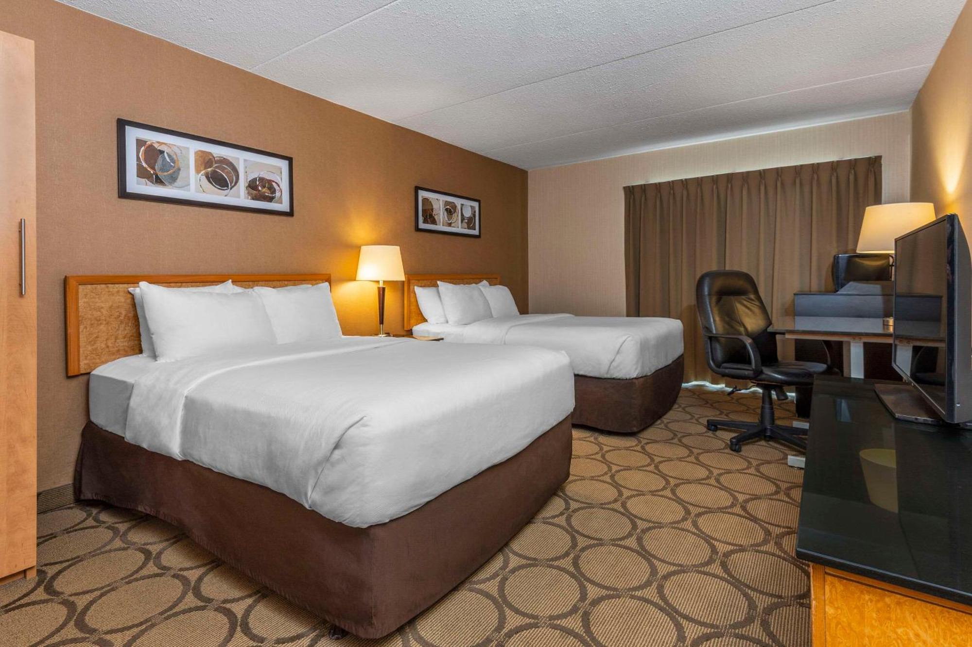 Comfort Inn Лаваль Экстерьер фото